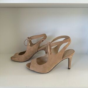 💄 Unisa • 3.5” Nude Suede Lace-Up Heels